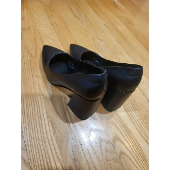 Aerosoles Women's Ivory Pump, Black Leather, Size 7 - Picture 5 of 8